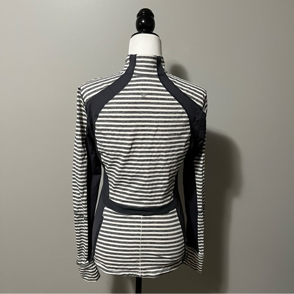 Lululemon Run Hills 1/2 Zip Gray Stripe Long Sleeve Pullover - Picture 7 of 14